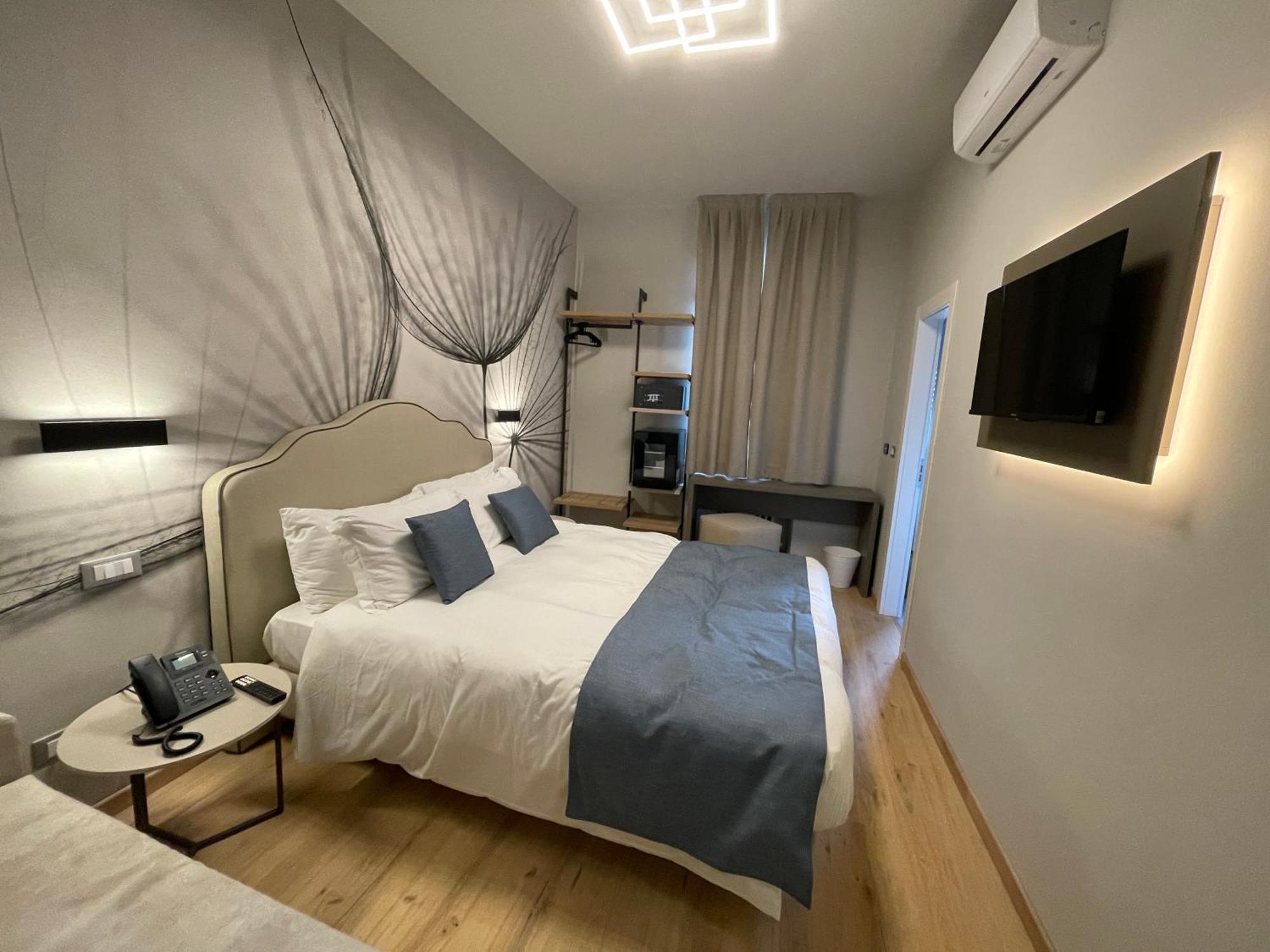 Hotel Central Giacomini Salo Bagian luar foto